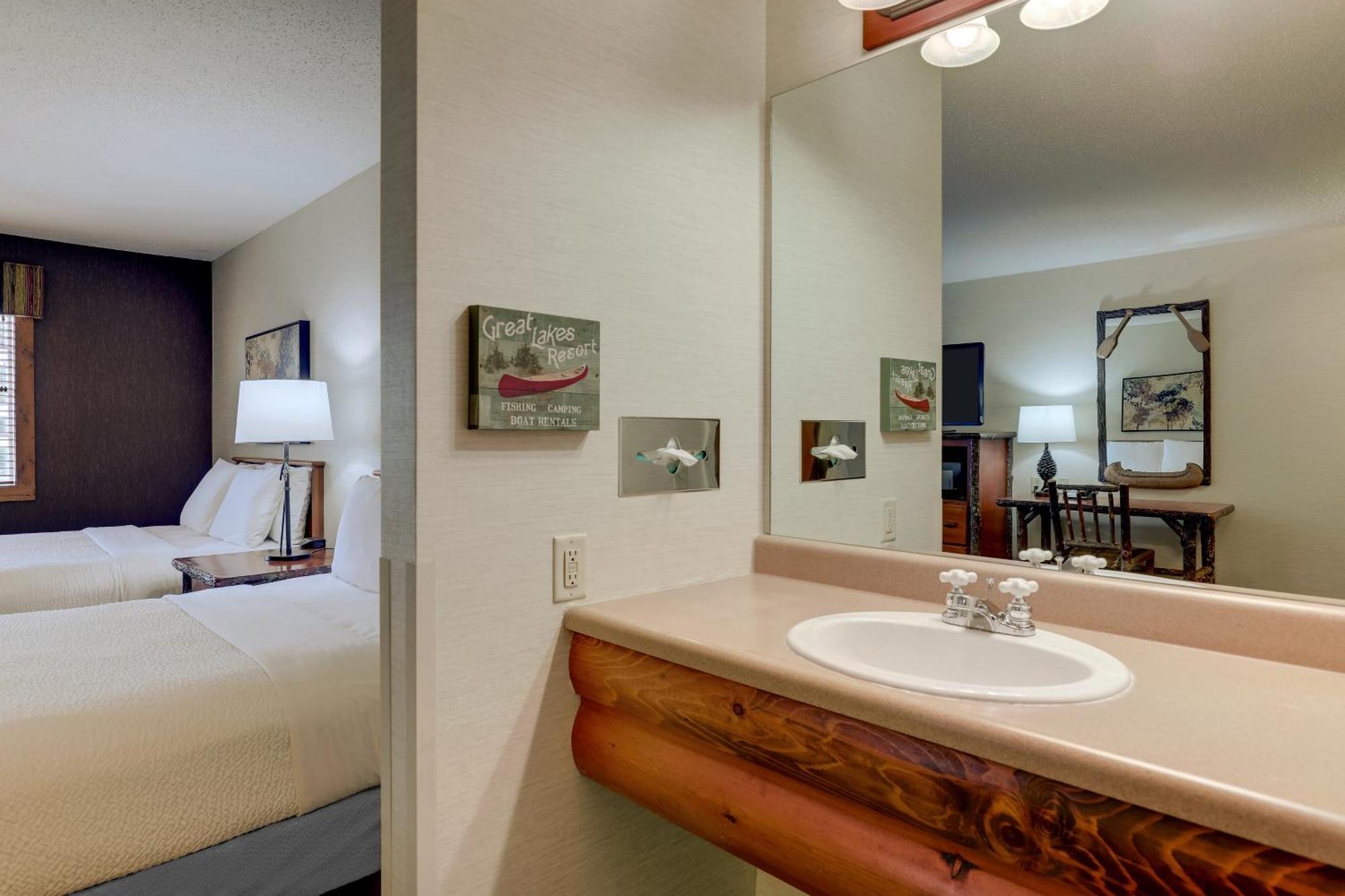 Stoney Creek Inn Куинси Экстерьер фото