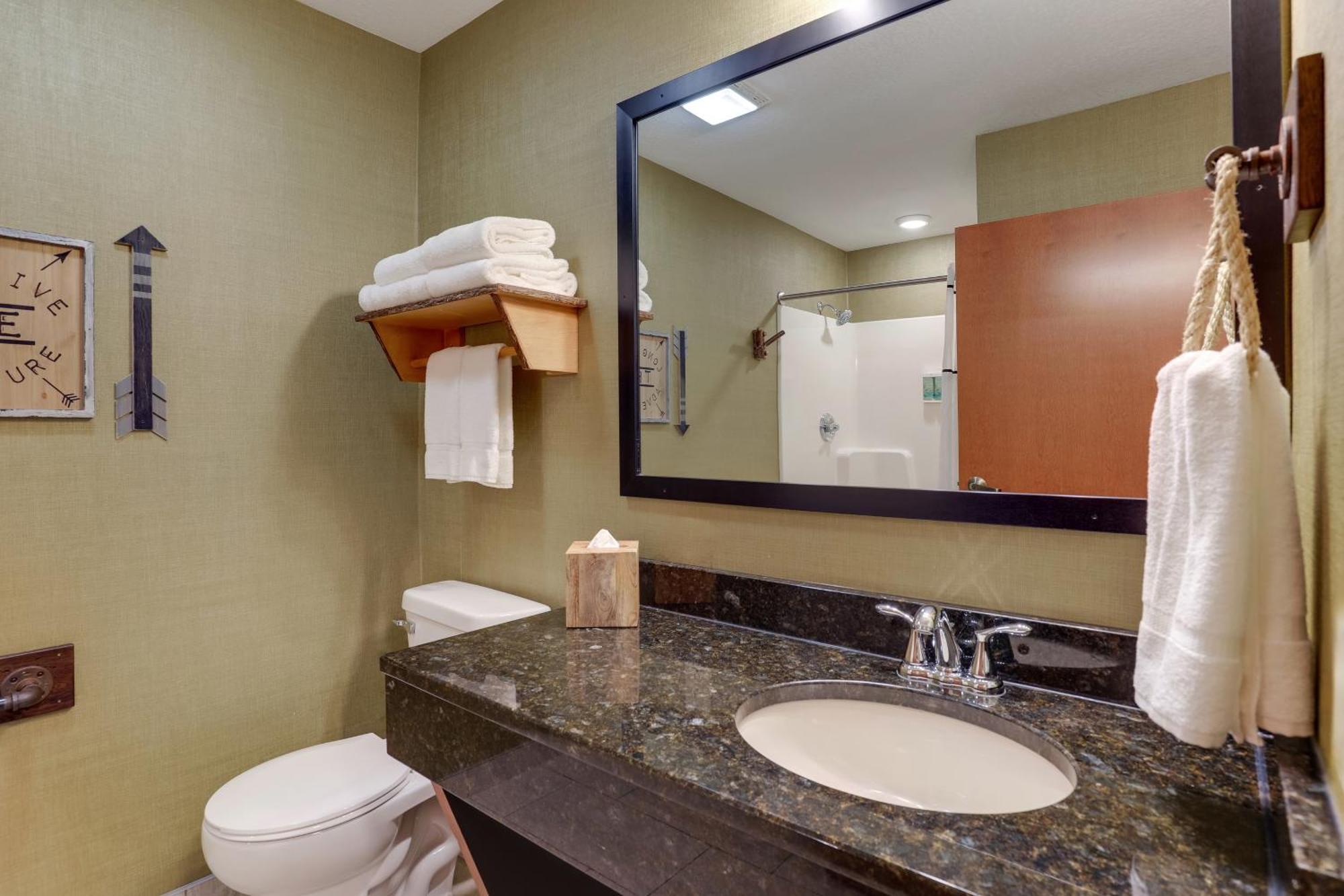 Stoney Creek Inn Куинси Экстерьер фото