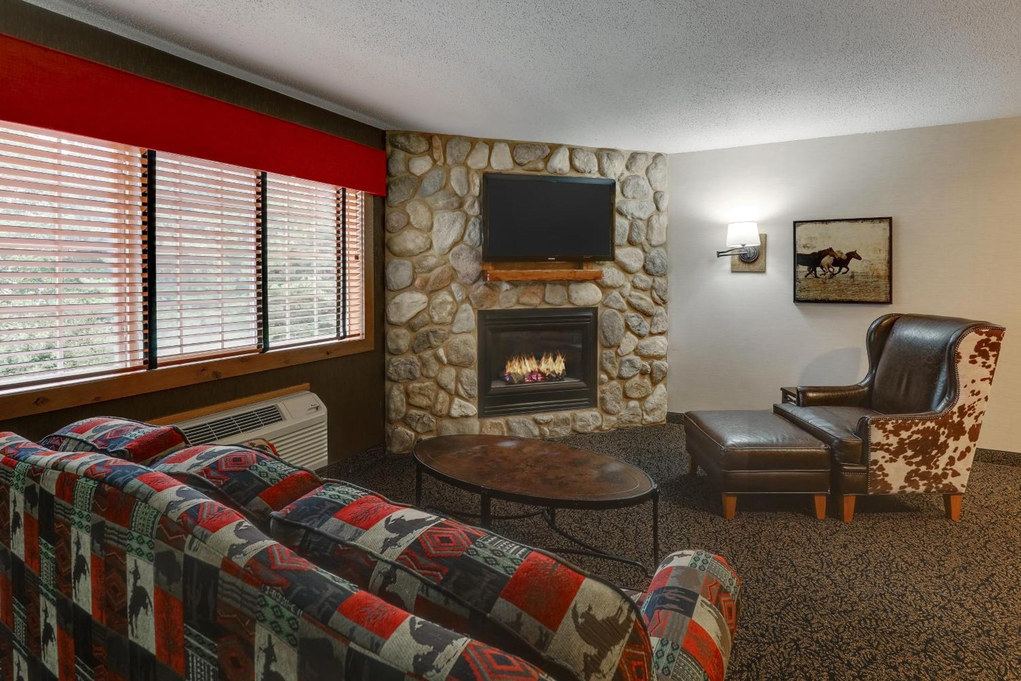Stoney Creek Inn Куинси Экстерьер фото